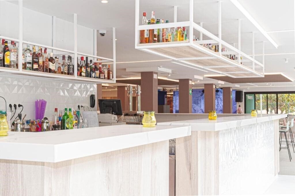 Панорама Prince Park 3*