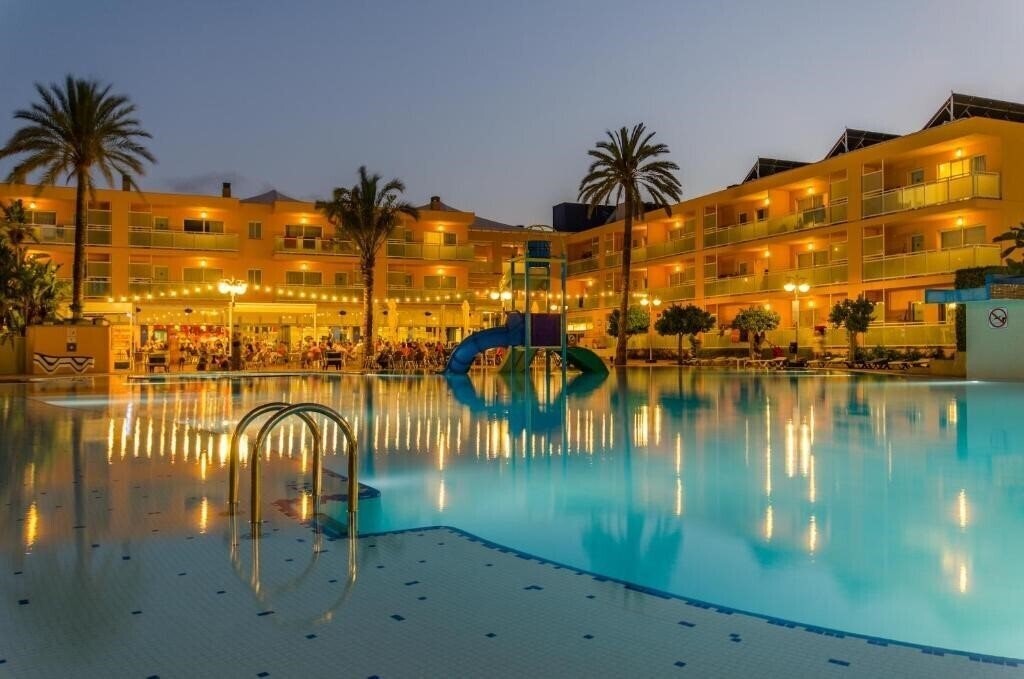 Готель Terralta 3*