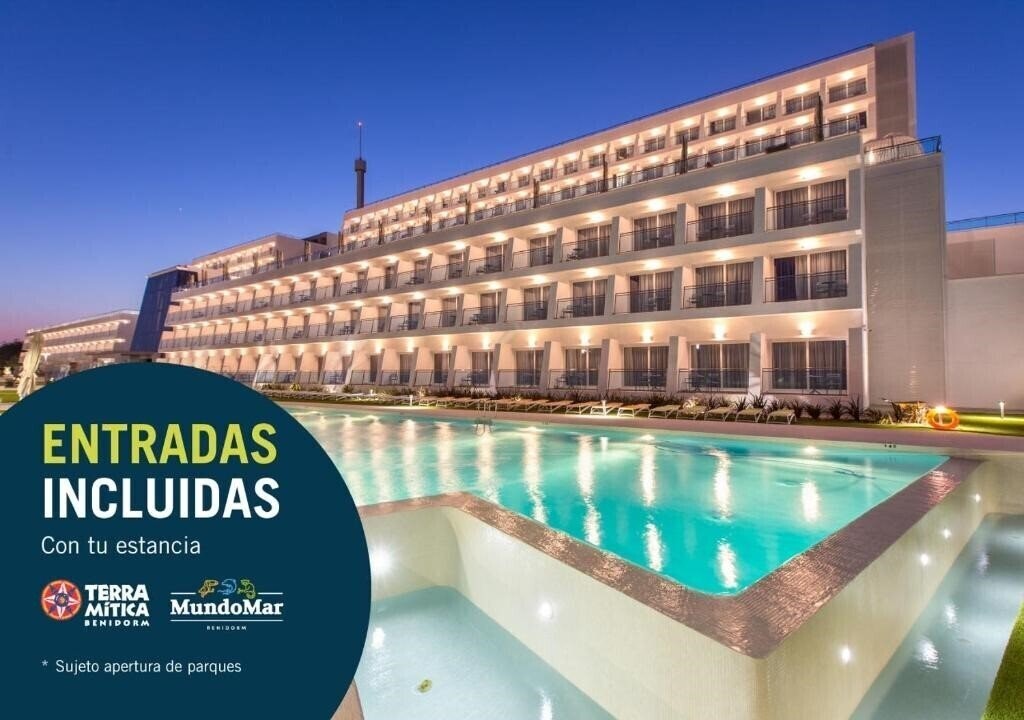 Готель Grand Luxor Village 4*