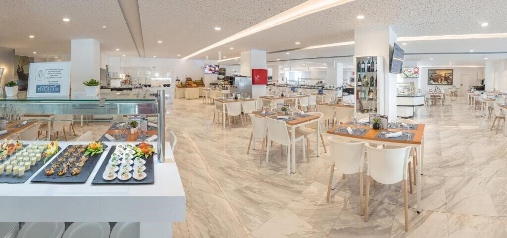 Апартаменты Villa Luz Hotel Gandia (ex. Villa Luz Family Gourmet & All Exclusive, Villa Luz Design & Art Hotel) 4*