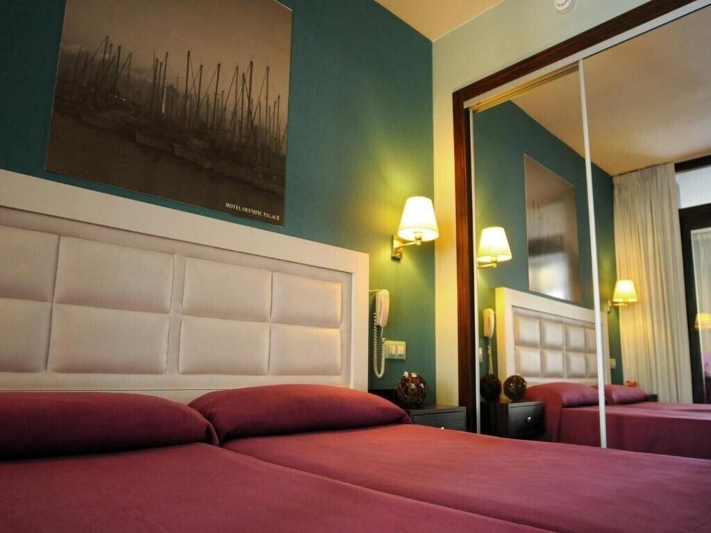 Панорама Evenia Olymic Palace 4*