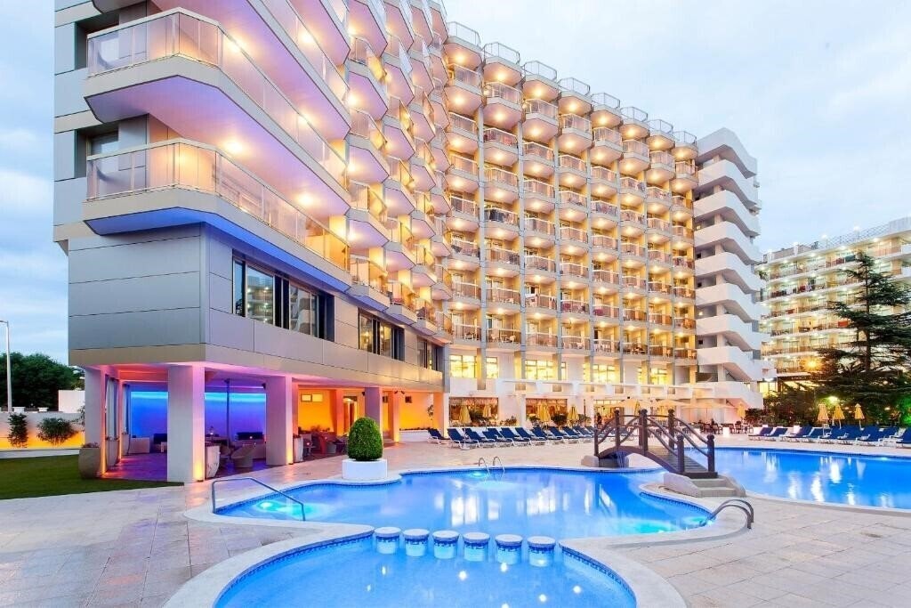 Отель Beverly Park & SPA 4*
