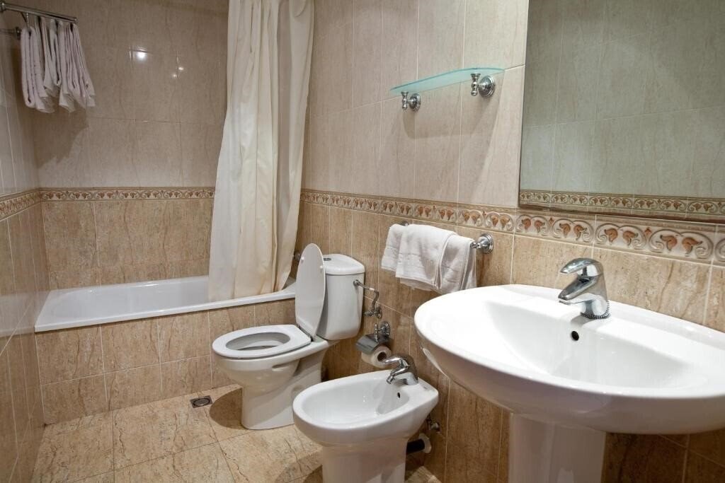 Територія Apartamentos Royal 3*