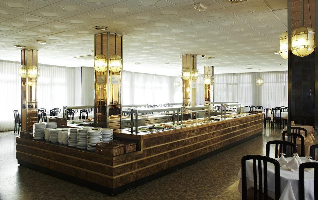 Территория Copacabana 3*