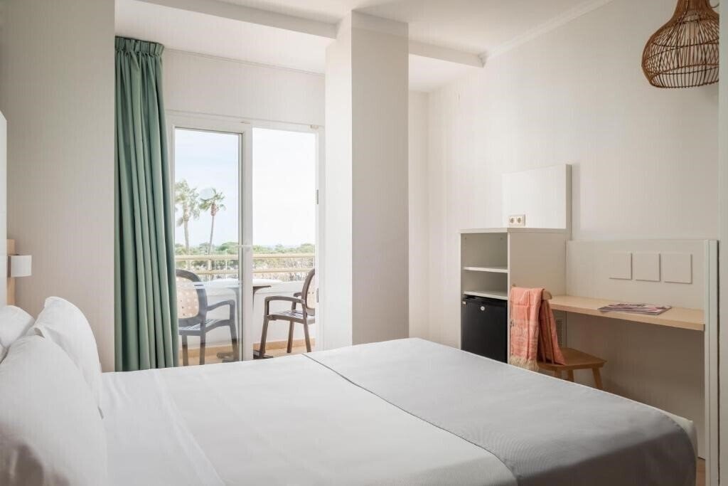 Панорама Florida Park Hotel 4*