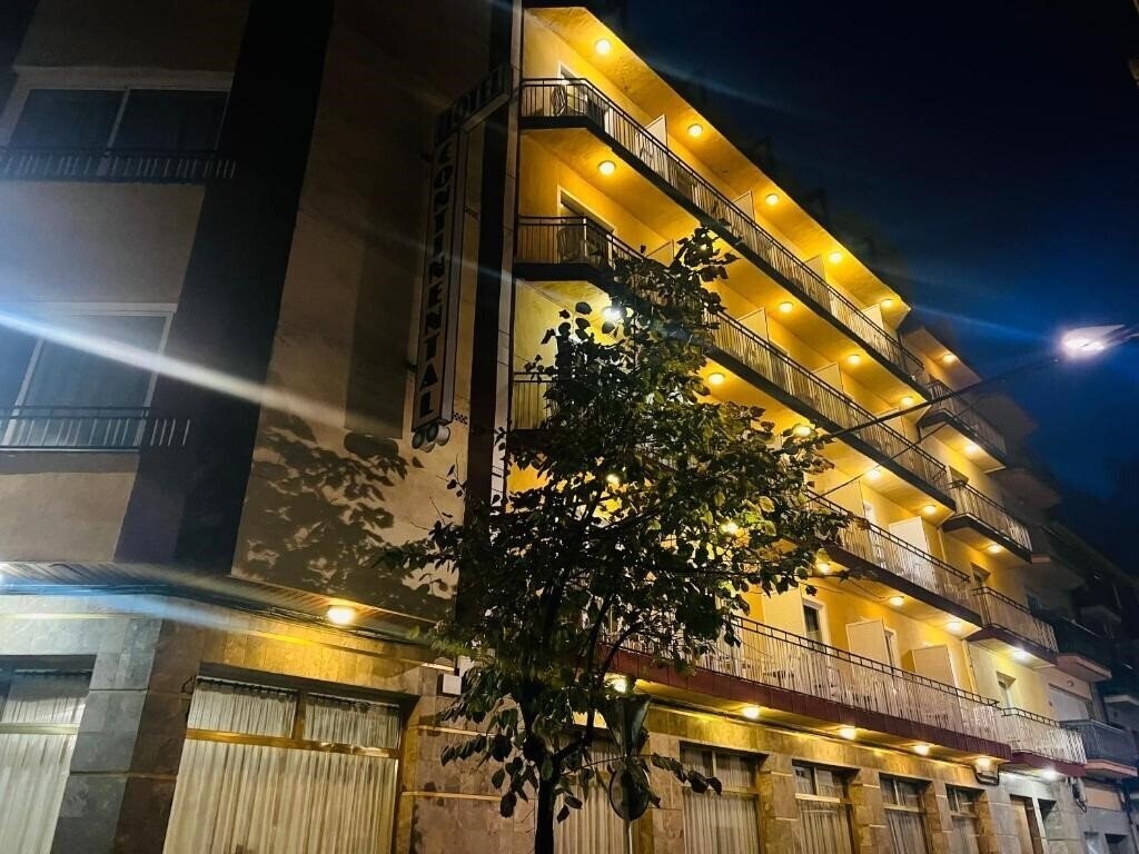 Апартаменти Continental 2*