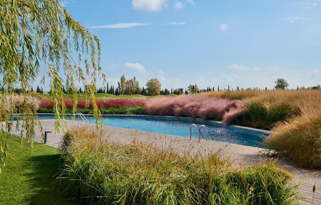 Панорама DoubleTree by Hilton Hotel & SPA Emporda 4*