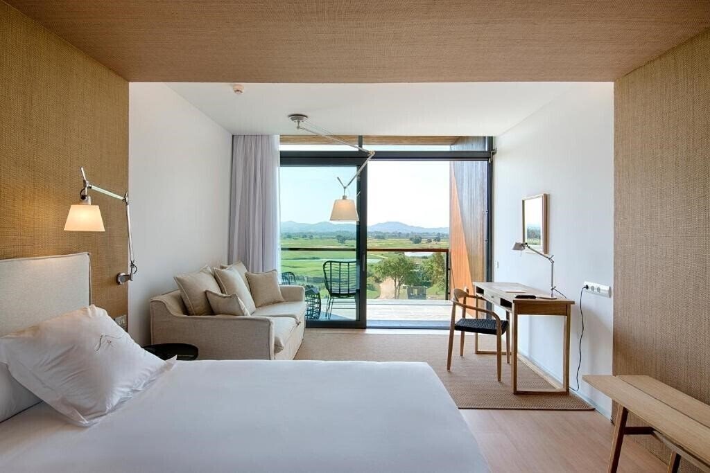 Картинка DoubleTree by Hilton Hotel & SPA Emporda 4*