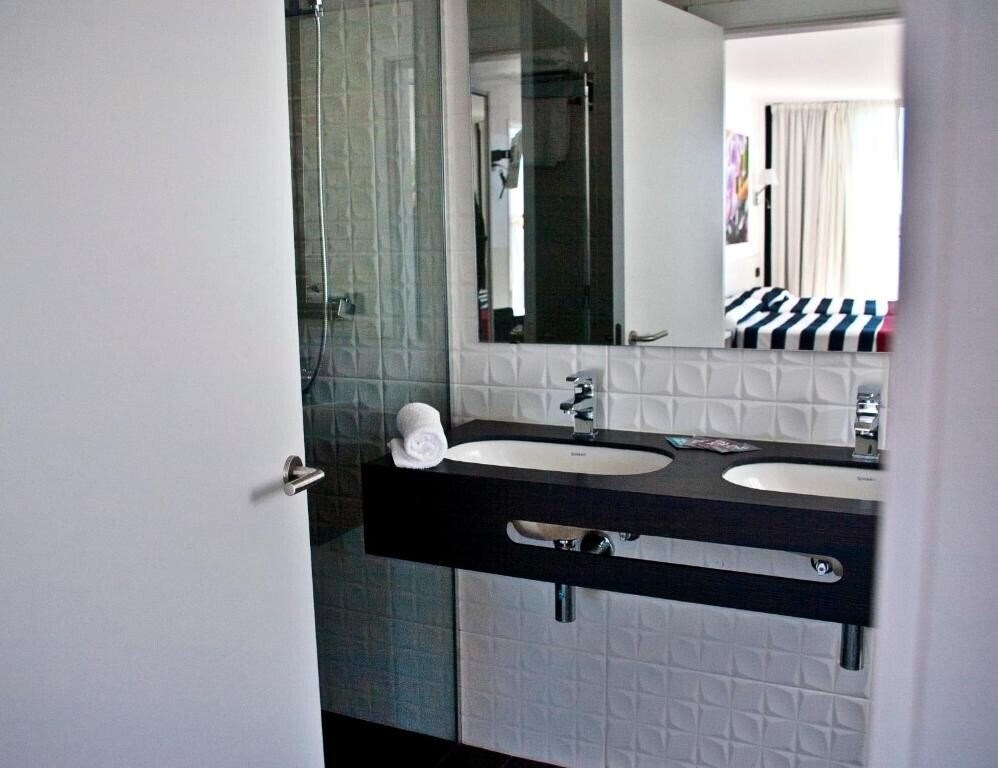 Территория Hotel Europa Splash - Malgrat 4*