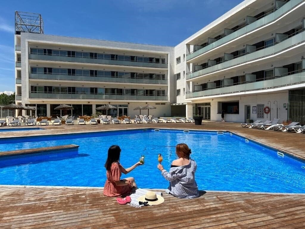 Панорама Nautic Park 4*