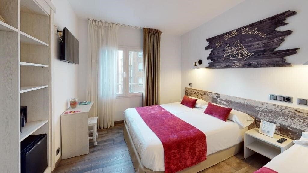 Отель Bella Dolores 2*