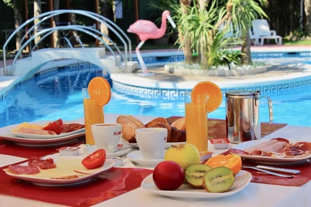 Територія Ampuria Inn 3*