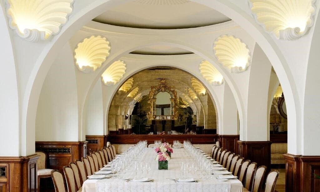 Панорама Hostal De La Gavina 5*