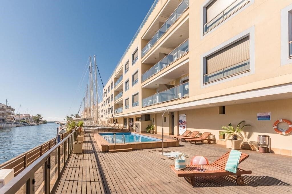 Готель Pierre & Vacances Empuriabrava Marina апартаменты