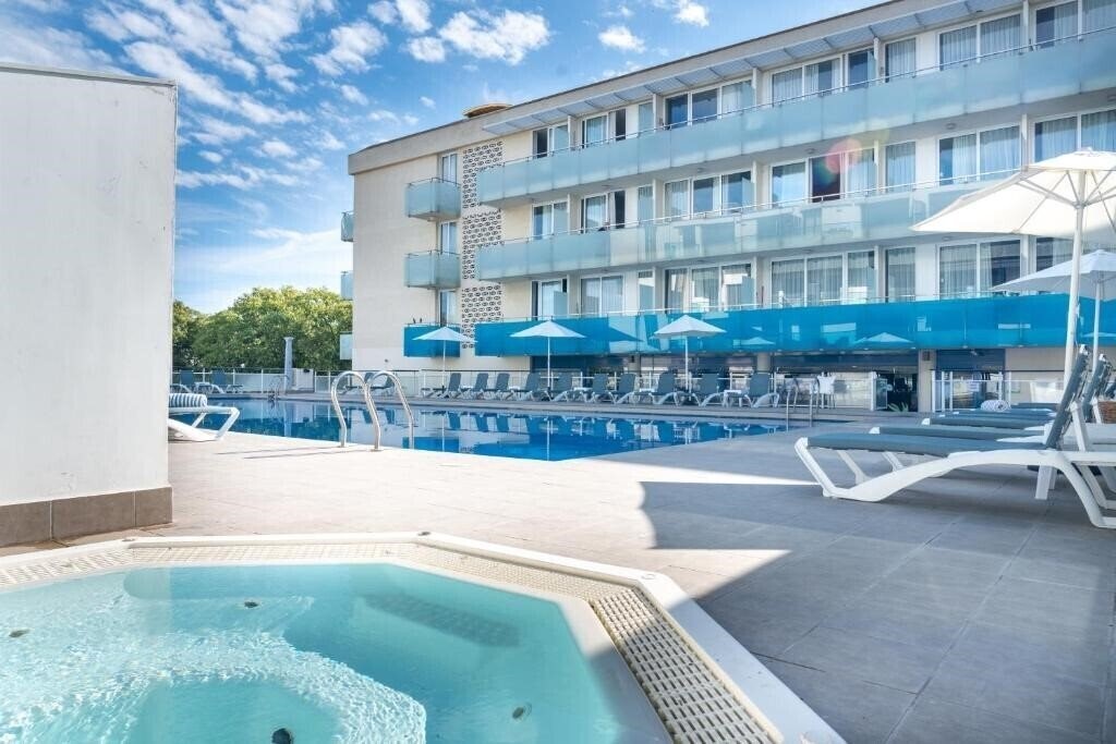 Вид Ona Palamos Aparthotel 3*