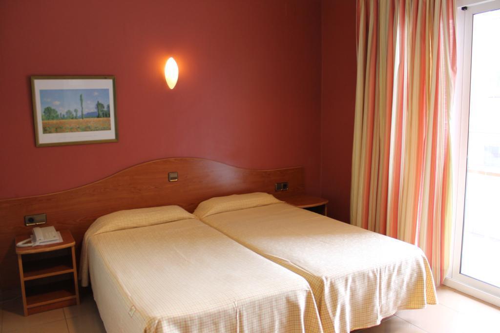 Апартаменты Athene Neos Hotel 3*