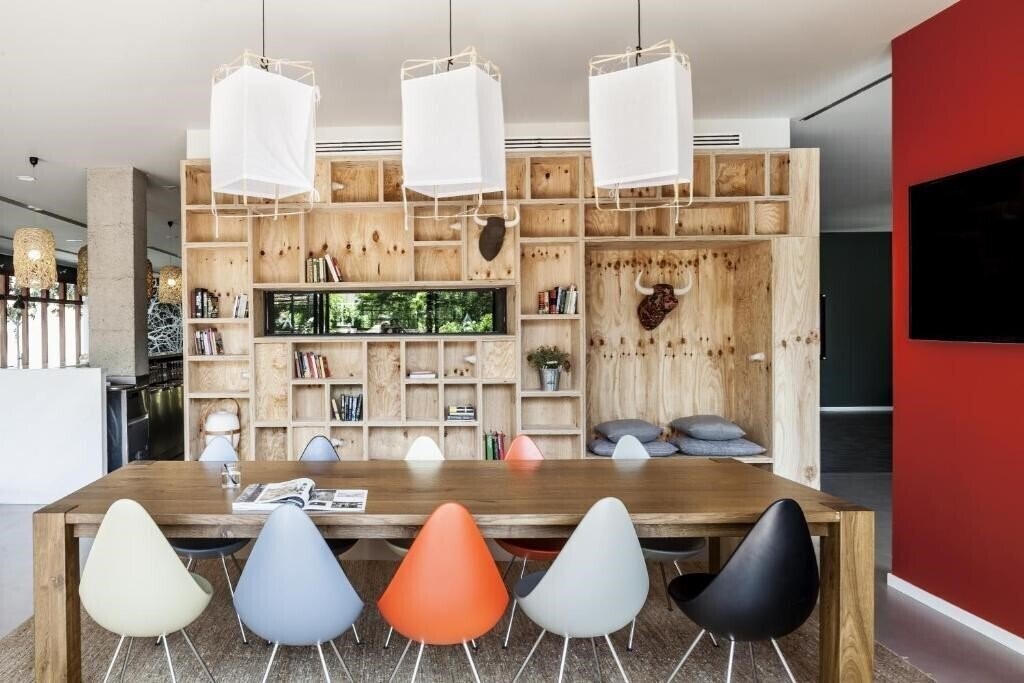 Апартаменты Bertran Park 4*