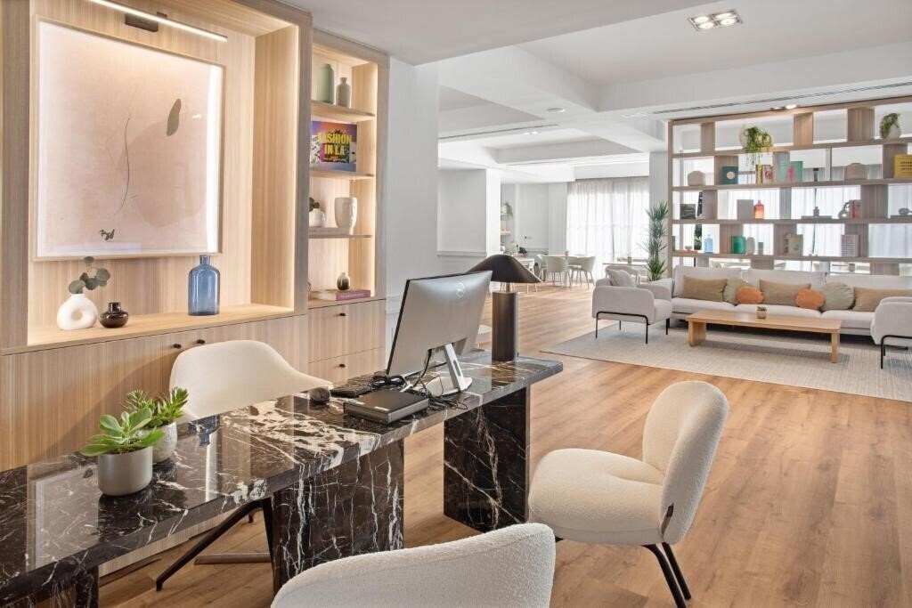 Вид Melia Lloret De Mar (ex. Guitart Monterrey) 5*