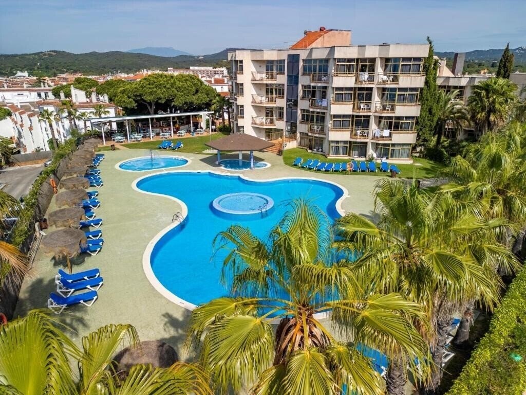 Фото AR Bolero Park 3*