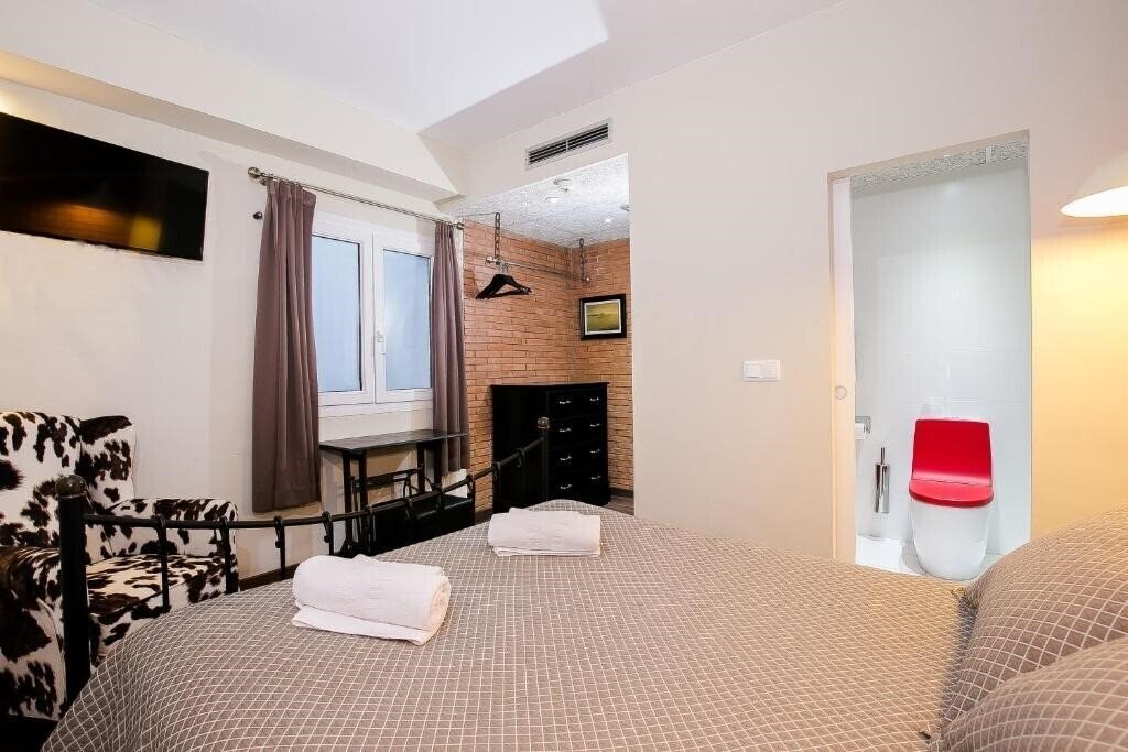 Апартаменти Hotel Montmar 3*