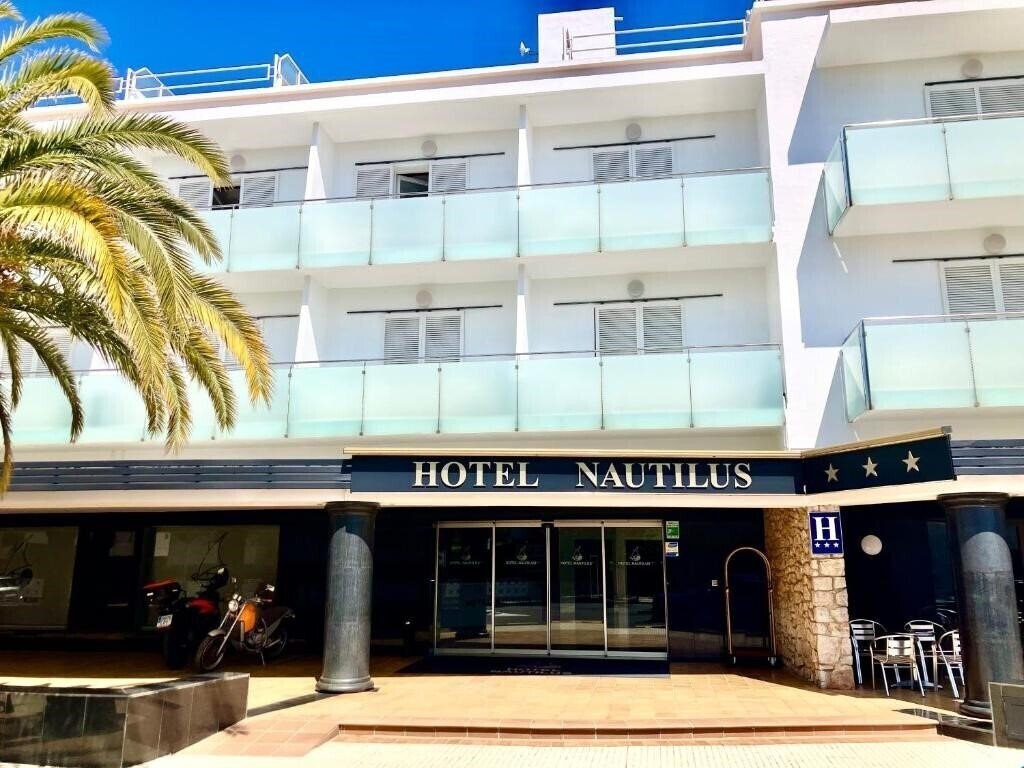 Панорама Nautilus 3*