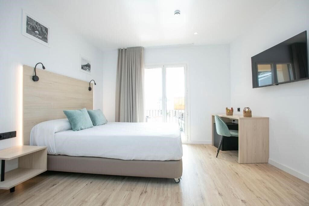 Вид Hotel Coral Boutique (ex. Evenia Coral Boutique) 4*