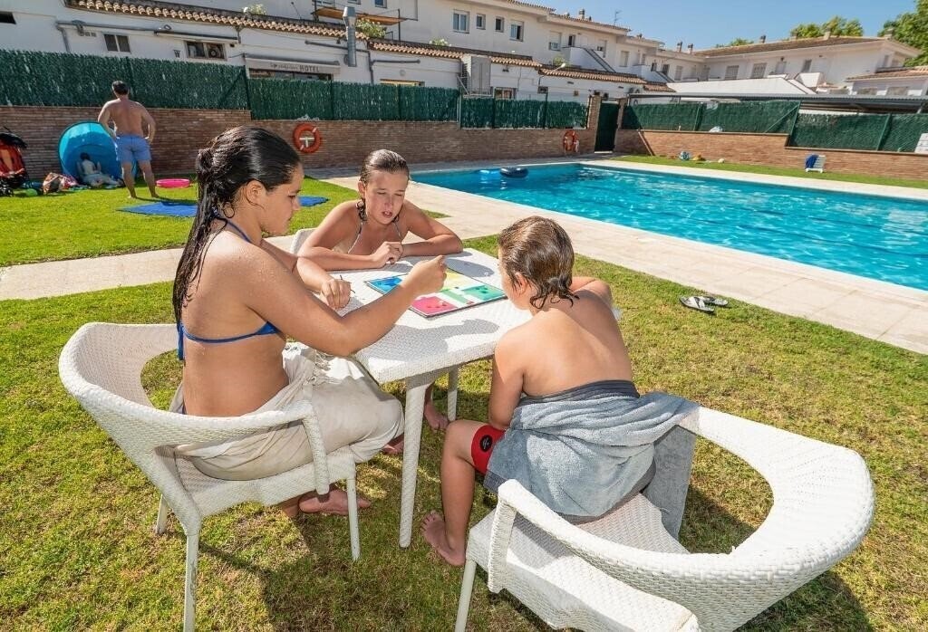 Панорама Hotel Platja D Aro 3*