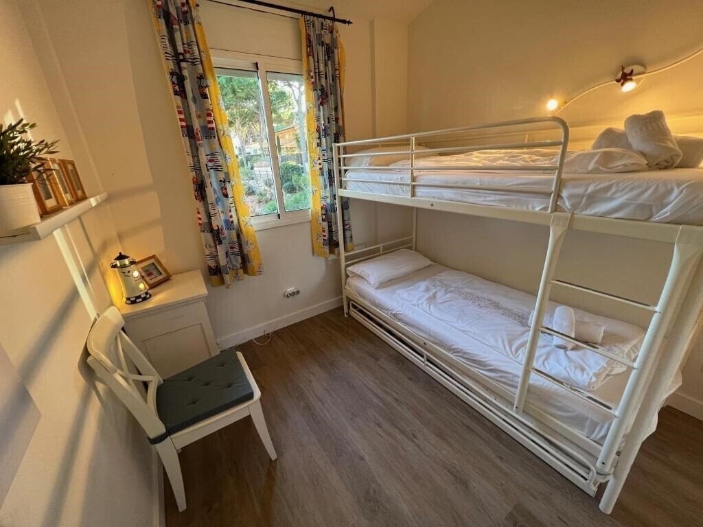 Апартаменты Villa Pinamar Playa De Pals 4*