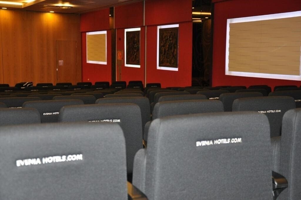 Вид Evenia Olympic Garden 4*