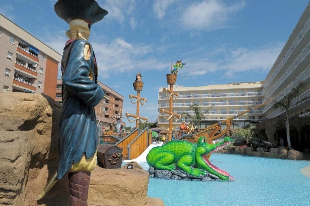 Апартаменти Evenia Olympic Garden 4*