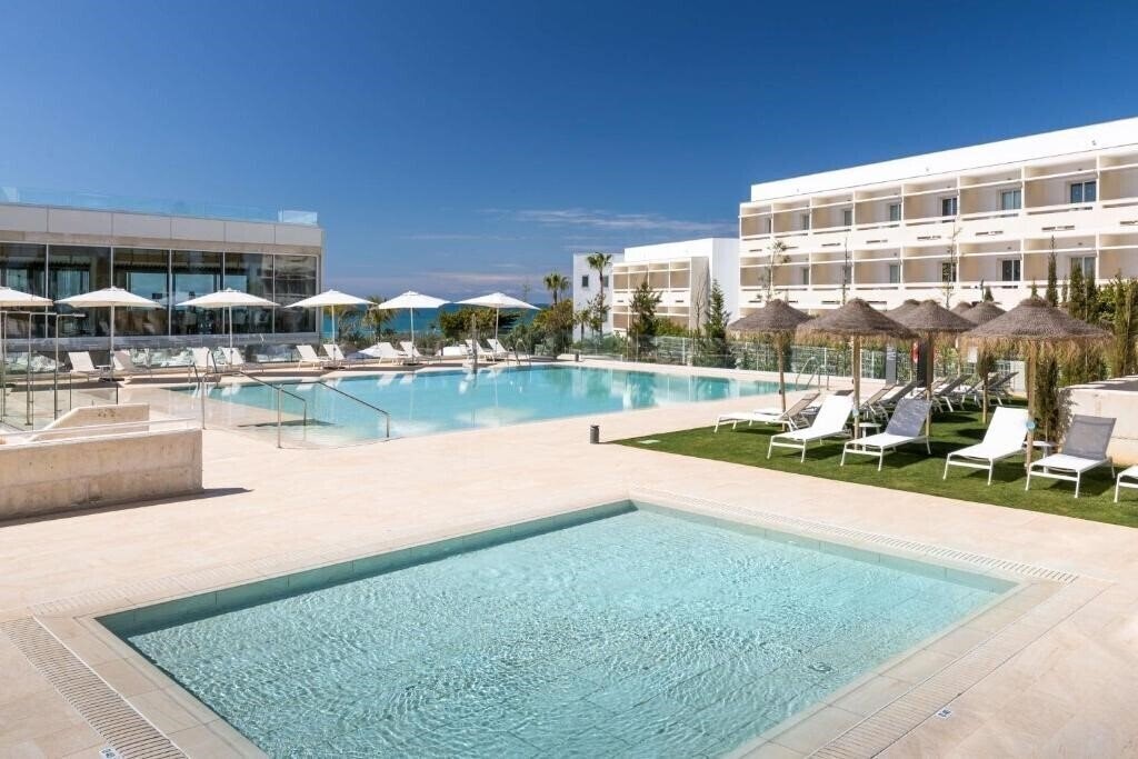 Фото Barcelo Conil Playa 4*