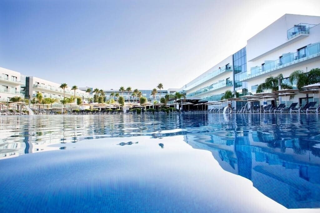 Готель Hipotels Gran Conil & Spa 4*