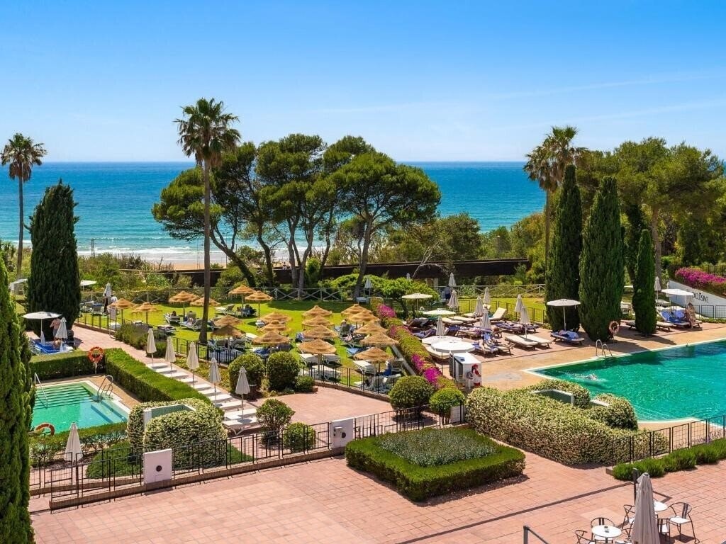 Територія Fuerte Conil Resort 4*