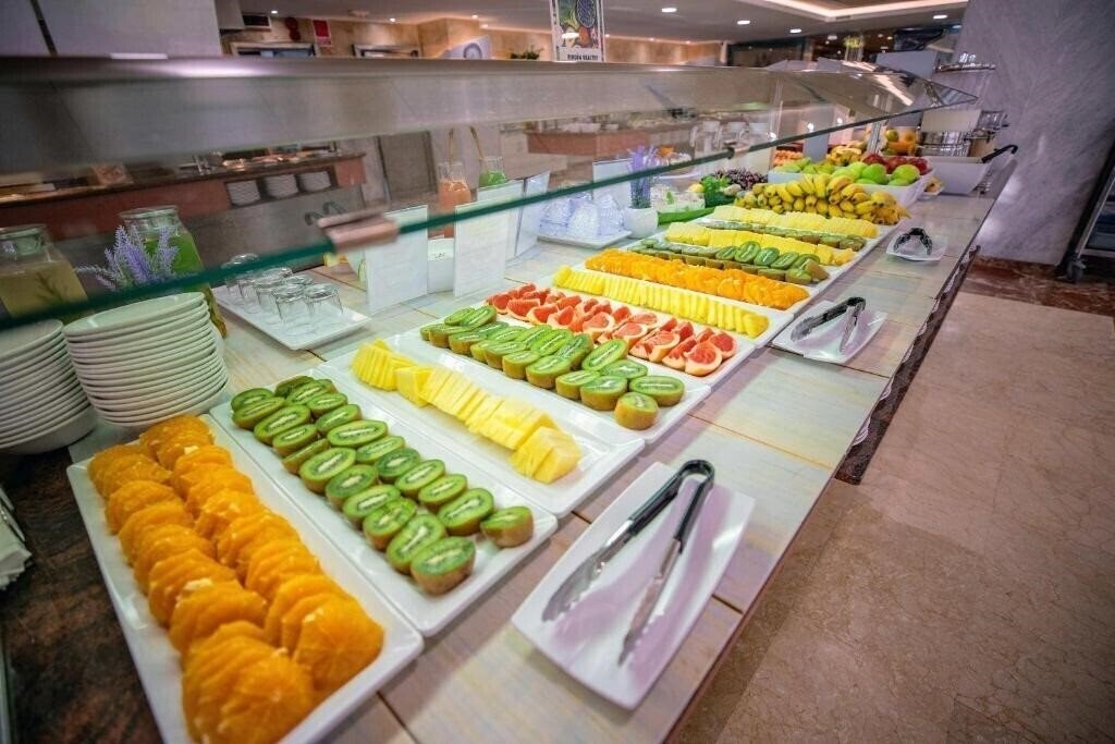 Панорама Papa Luna 4*