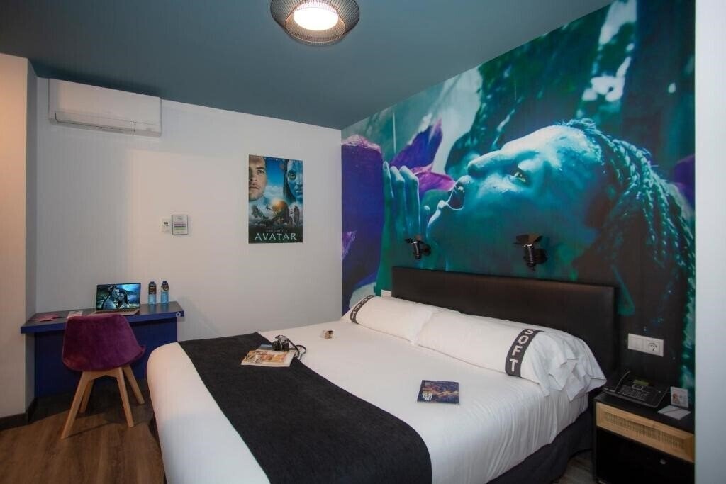 Отель Casual Valencia Del Cine 2*