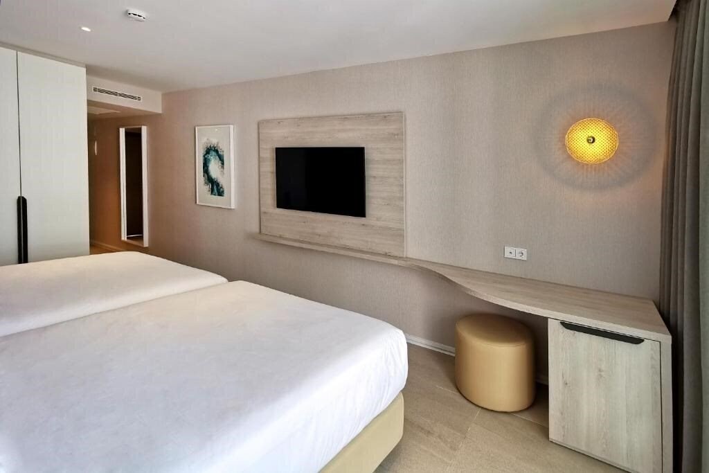 Зображення Hotel & SPA Castillo De Peniscola (ex. Hotel Los Delfines Peniscola) 4*