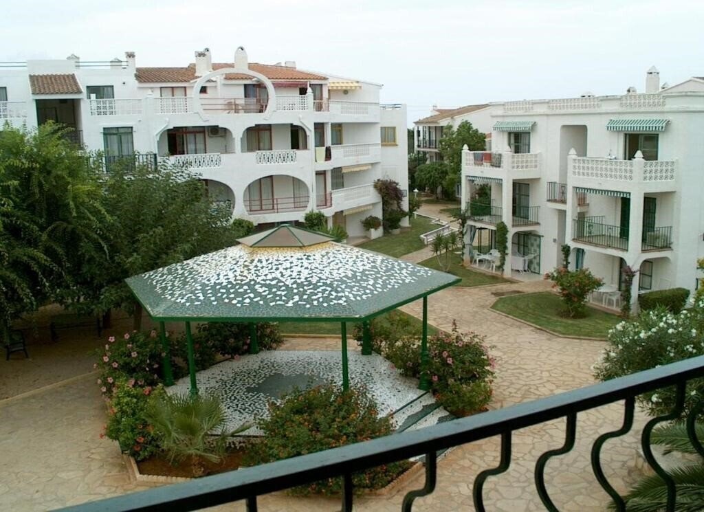 Апартаменти Apartamentos Habitat Playa Romana 3000 3*