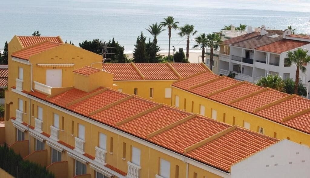 Територія Kione Anamar 2*