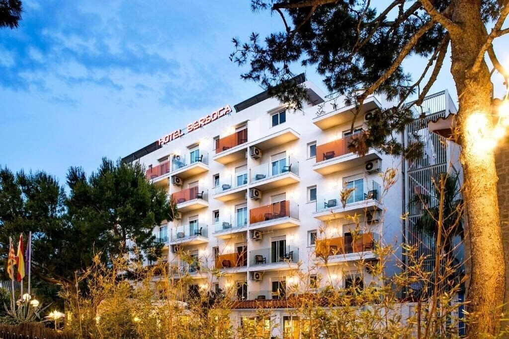 Отель Bersoca 2*