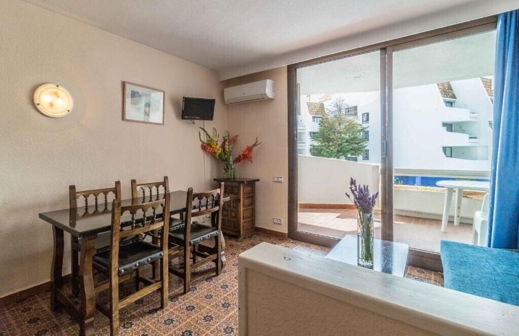 Панорама Complejo Euhostal 2*