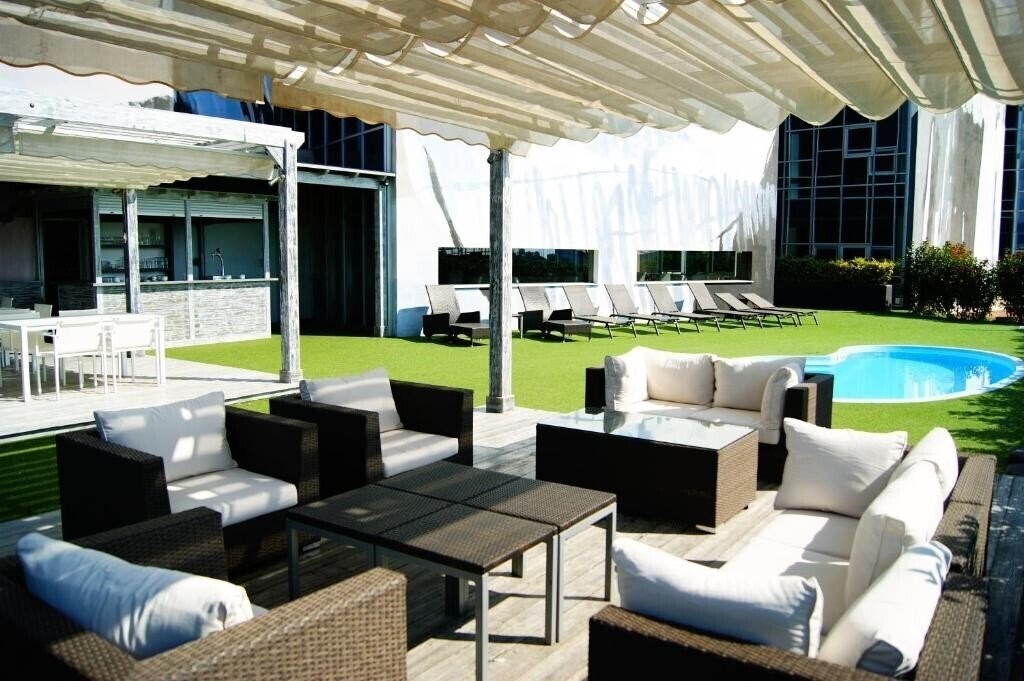 Готель Sercotel Hotel Plana Parc 3*