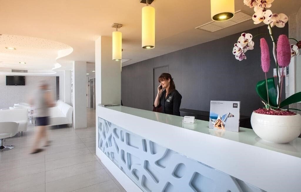 Вид RH Vinaros Aura 4*