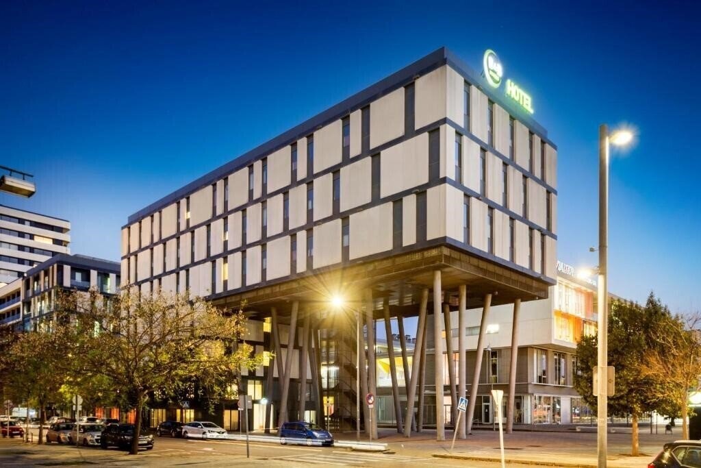 Картинка B&B Hotel Barcelona Mataro (ex. Ibis Barcelona Mataro) 2*