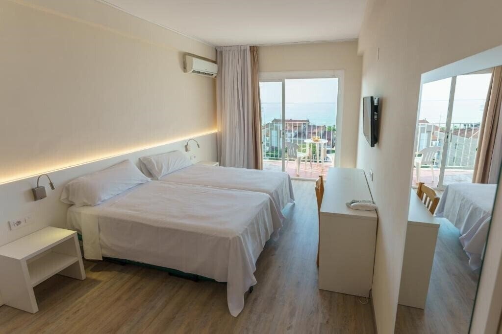 Панорама Checkin Catalonia 3*