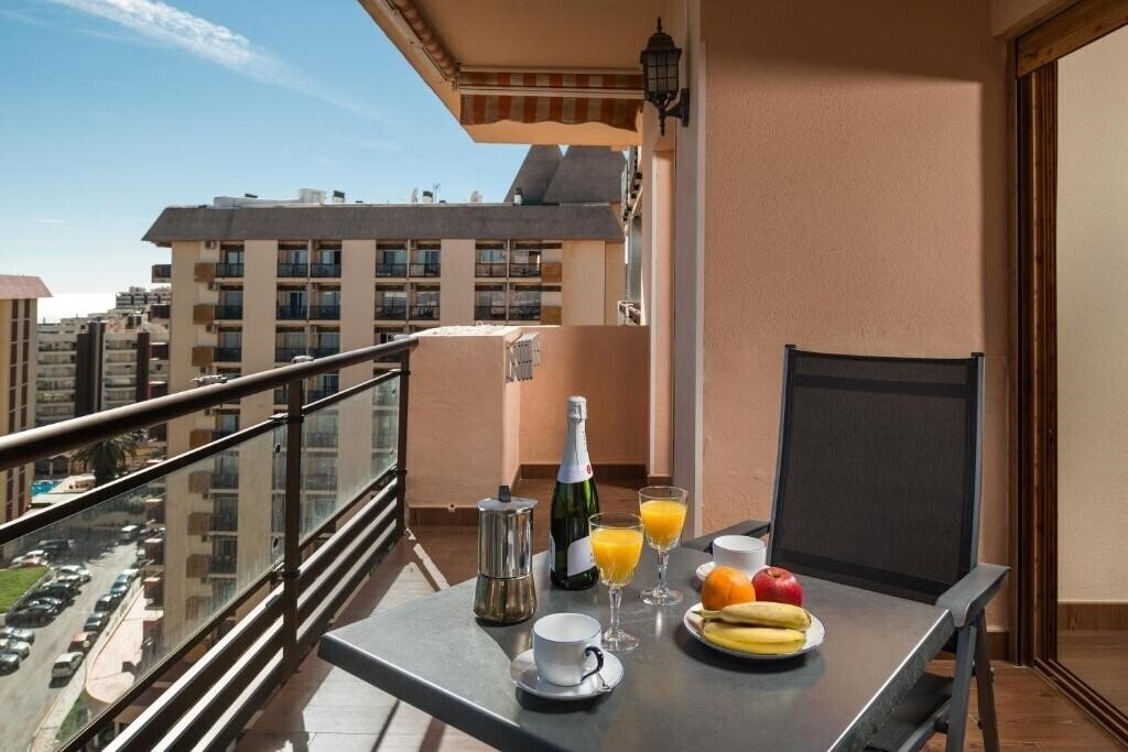 Панорама Hotel Piramides апартаменты