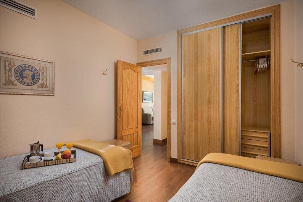 Територія Hotel Piramides апартаменты