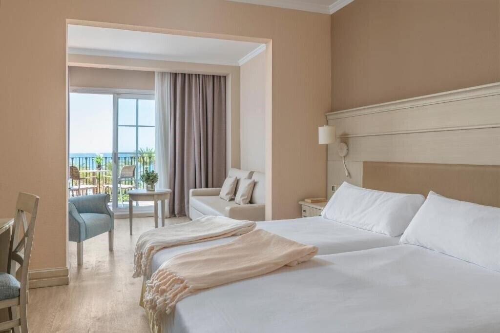 Фотография Iberostar Malaga Playa 4*