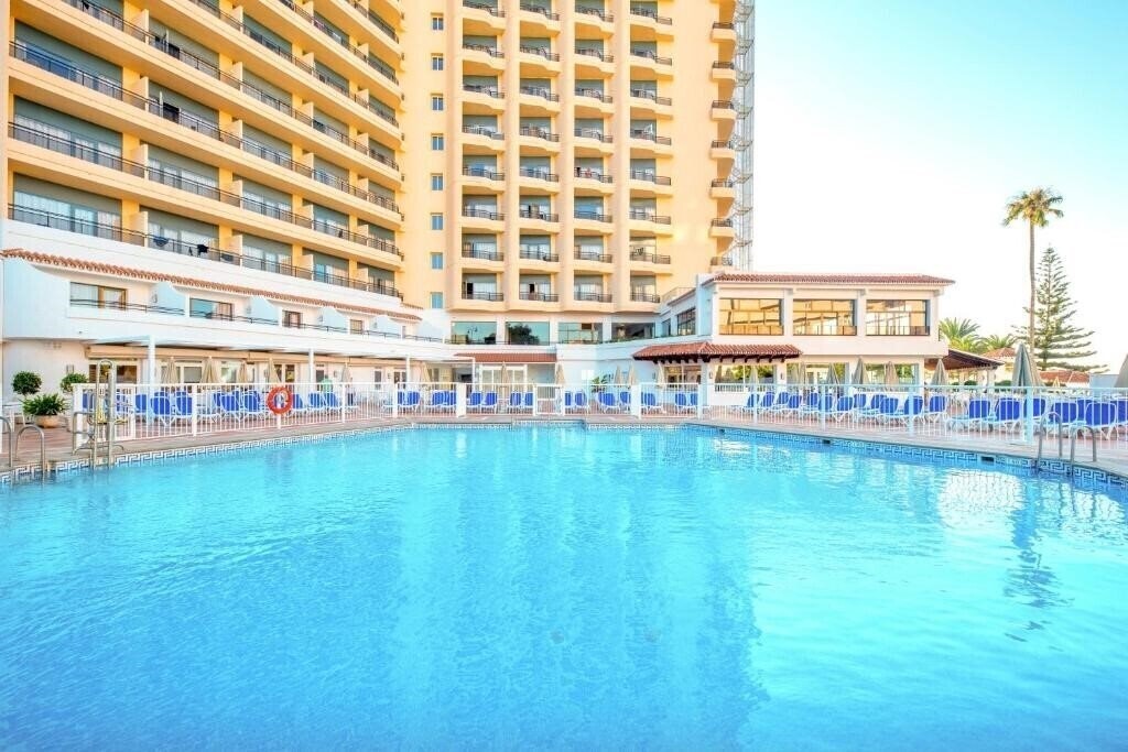 Територія Hotel Globales Gardenia 3*