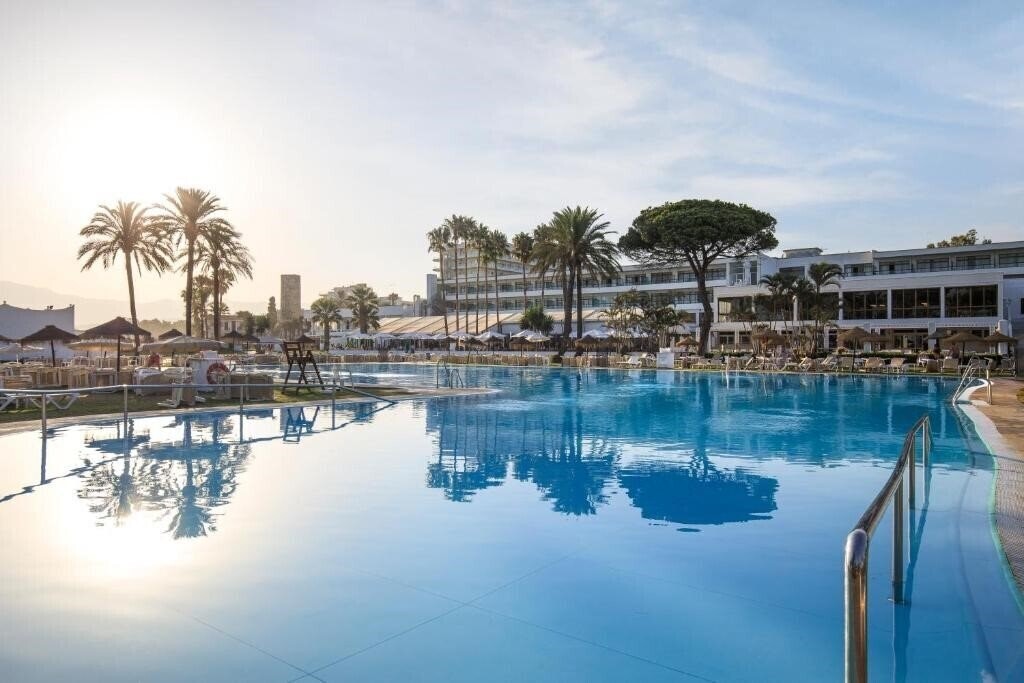 Вид Sol Marbella Estepona Atalaya Park 4*