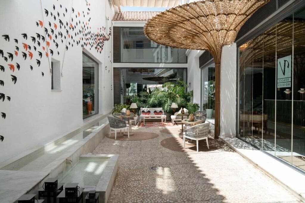 Вид Vincci Seleccion Posada del Patio 5*